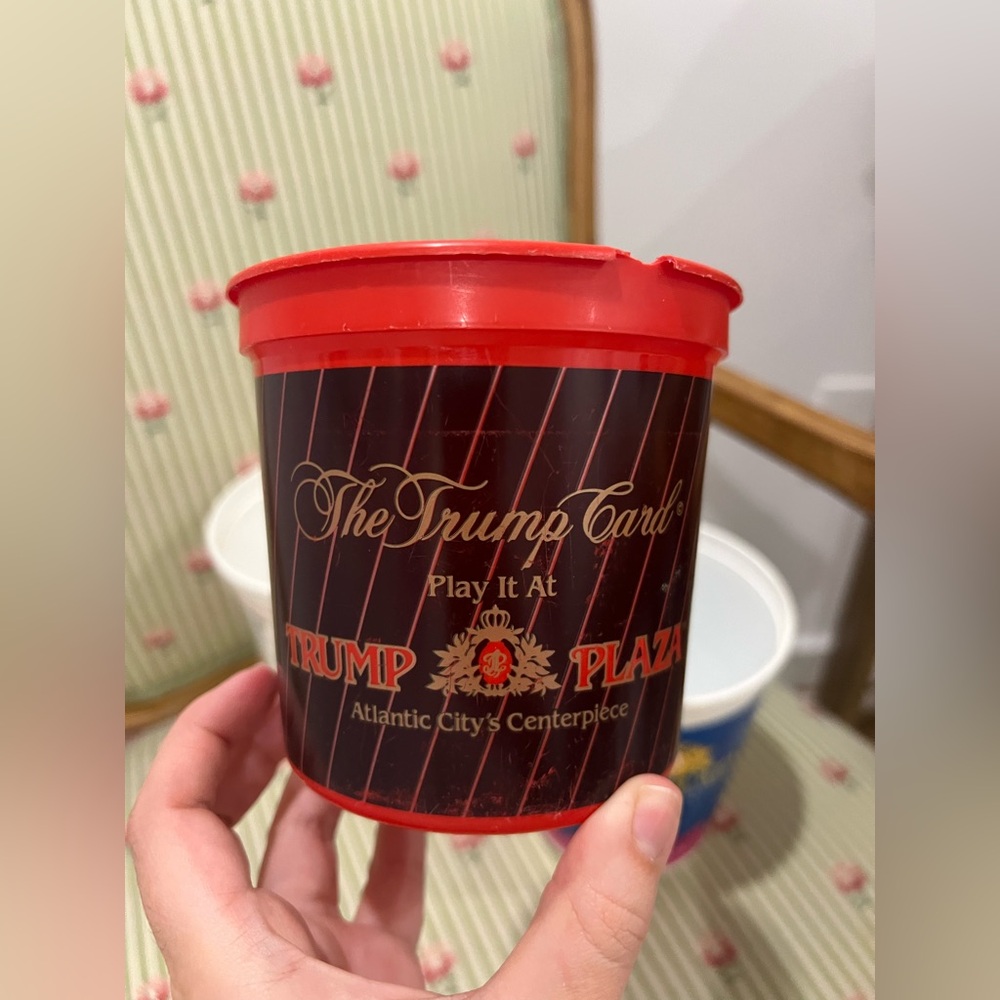 DONALD TRUMP Casino Buckets - TRUMP PLAZA + TRUMP'S CASTLE - Picture 9 of 10